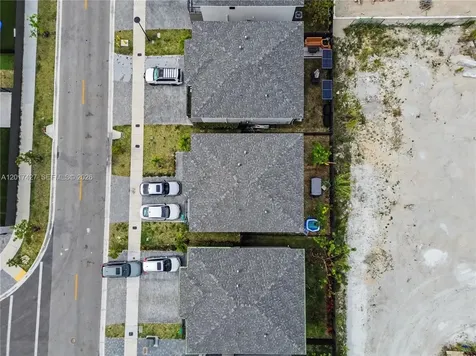 227 NW 13th Place Florida City FL 33034