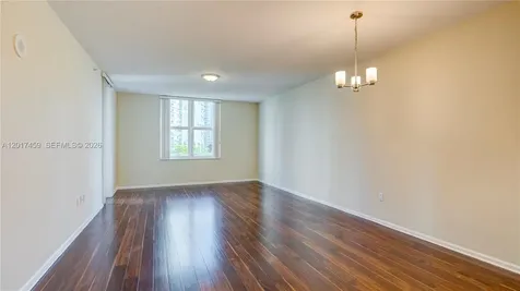 511 SE 5th Avenue Fort Lauderdale FL 33301