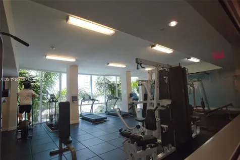 601 NE 23rd Street Miami FL 33137