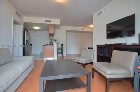 601 NE 23rd Street Miami FL 33137