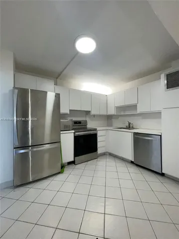 2801 NE 183rd Street Aventura FL 33160
