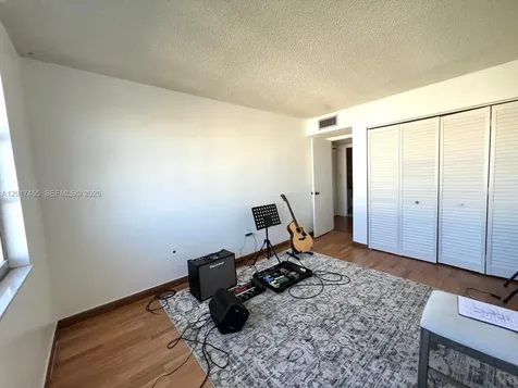 2801 NE 183rd Street Aventura FL 33160