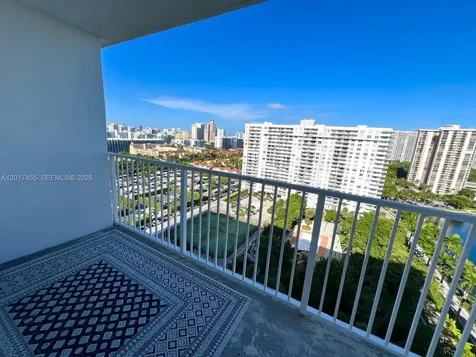 2801 NE 183rd Street Aventura FL 33160
