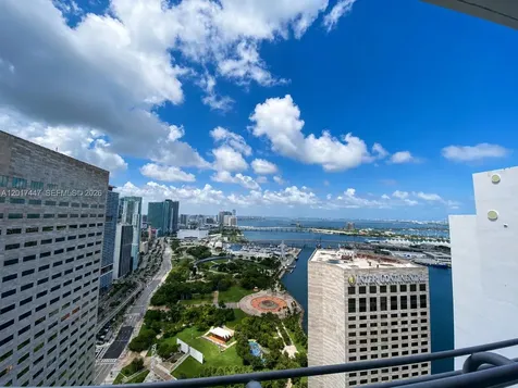 325 S Biscayne Boulevard Miami FL 33131