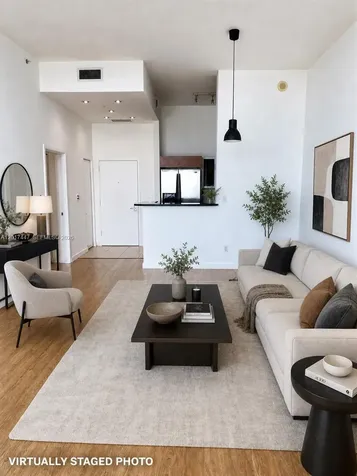 325 S Biscayne Boulevard Miami FL 33131