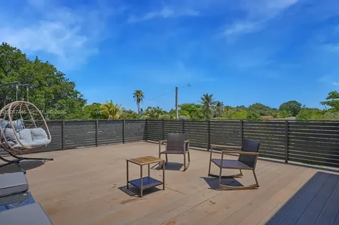 1025 NE 170th Terrace Miami FL 33162