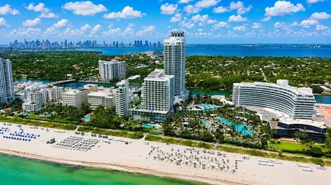 4391 Collins Avenue Miami Beach FL 33140