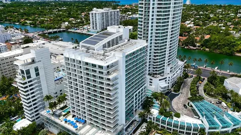 4391 Collins Avenue Miami Beach FL 33140