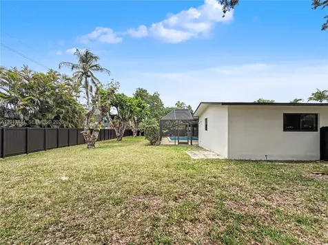 8340 SW 154th Terrace Palmetto Bay FL 33157