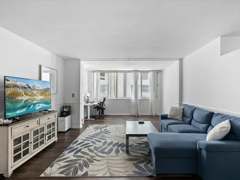 5005 Collins Avenue Miami Beach FL 33140