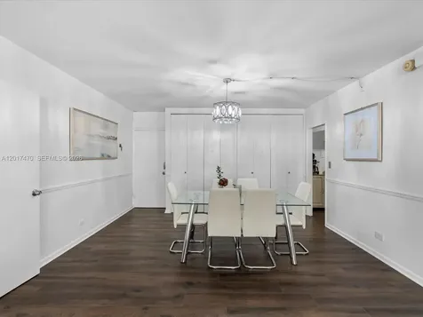 5005 Collins Avenue Miami Beach FL 33140