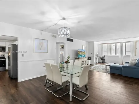 5005 Collins Avenue Miami Beach FL 33140