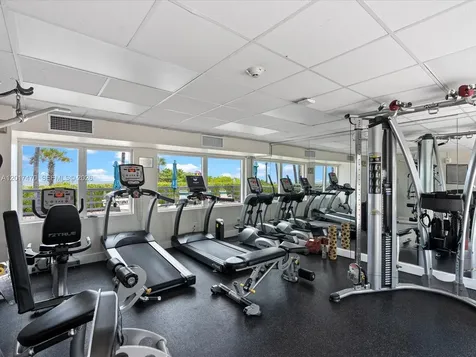 5005 Collins Avenue Miami Beach FL 33140