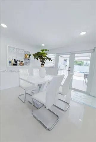 6709 W 15th Court Hialeah FL 33012