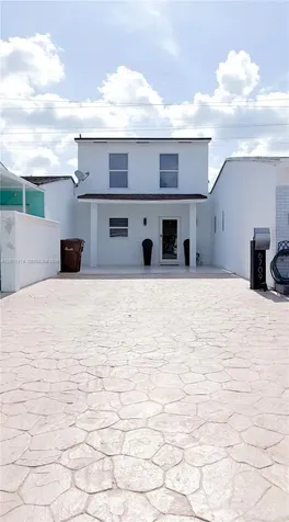6709 W 15th Court Hialeah FL 33012