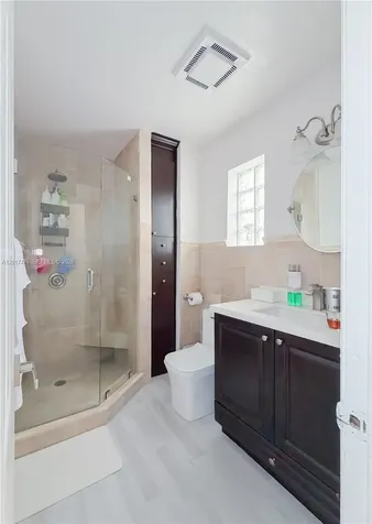 6709 W 15th Court Hialeah FL 33012