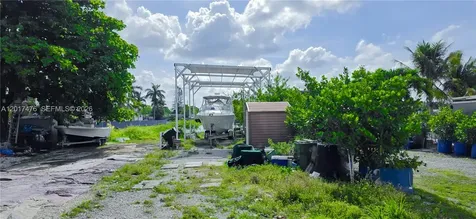 6709 W 15th Court Hialeah FL 33012
