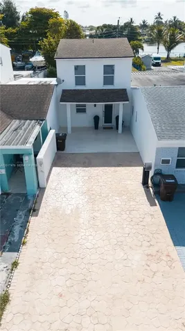 6709 W 15th Court Hialeah FL 33012