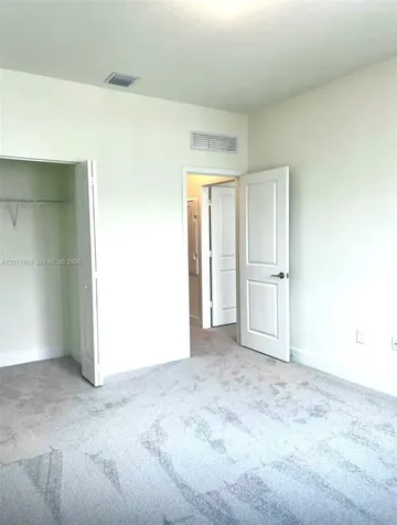 4263 NW 83rd Path Doral FL 33166