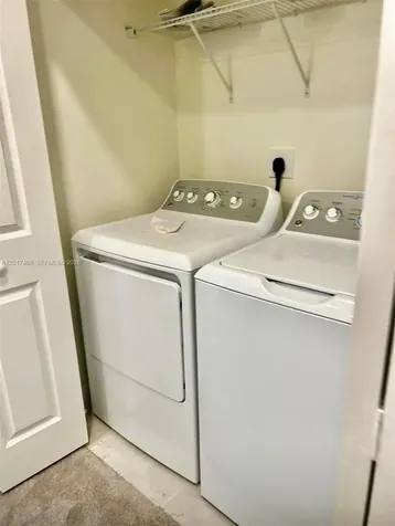 4263 NW 83rd Path Doral FL 33166