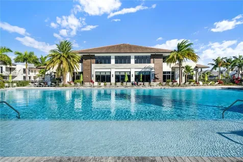 4263 NW 83rd Path Doral FL 33166