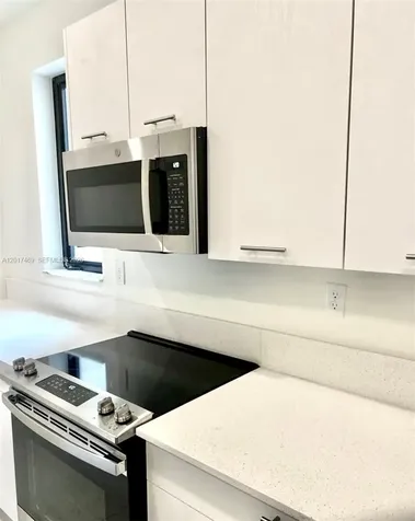 4263 NW 83rd Path Doral FL 33166