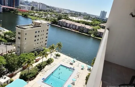 3800 S Ocean Drive Hollywood FL 33019