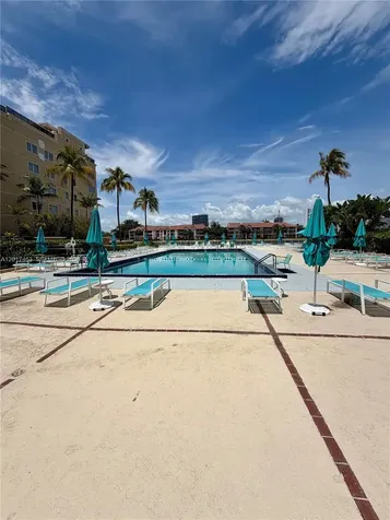 3800 S Ocean Drive Hollywood FL 33019