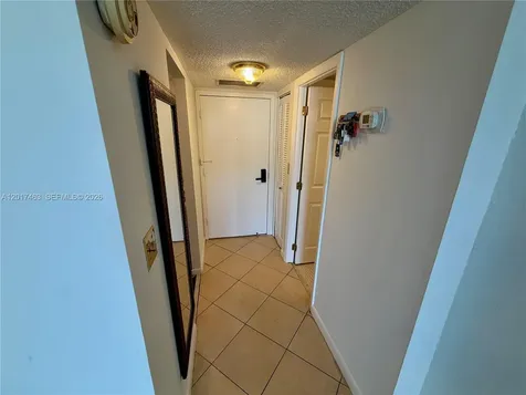 3800 S Ocean Drive Hollywood FL 33019
