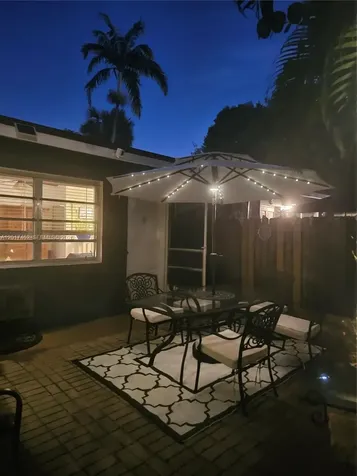 325 Fernwood Road Key Biscayne FL 33149