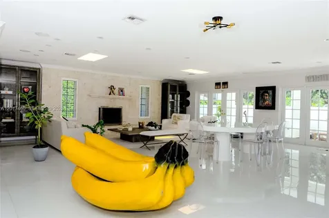 15761 Turnberry Drive Miami Lakes FL 33014