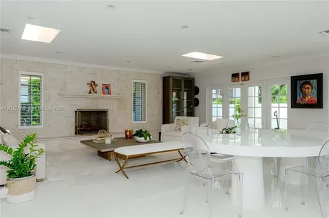 15761 Turnberry Drive Miami Lakes FL 33014