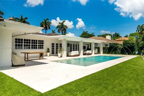 15761 Turnberry Drive Miami Lakes FL 33014