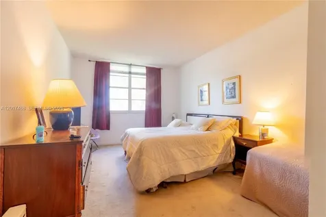 301 174th Street Sunny Isles Beach FL 33160