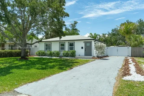 116 85th Avenue St Petersburg FL 33702