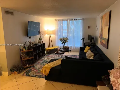 210 SW 11th Street Miami FL 33130