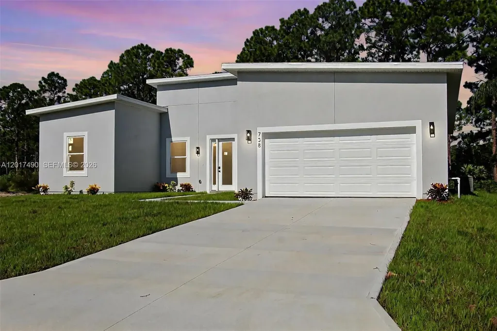 738 SW Harriet Avenue Palm Bay FL 32908