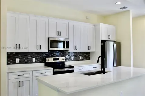 738 SW Harriet Avenue Palm Bay FL 32908