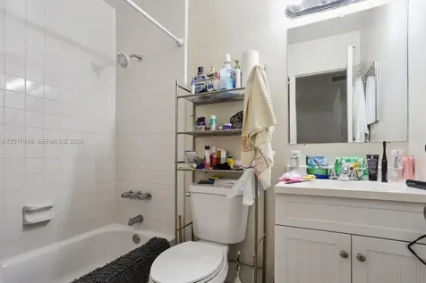 231 SW 8th Court Pompano Beach FL 33060