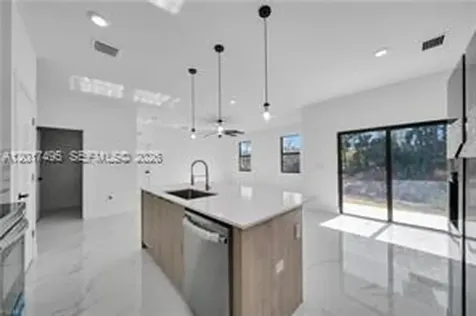 621 Greenbriar Boulevard Other City - In The State Of Florida FL 33972