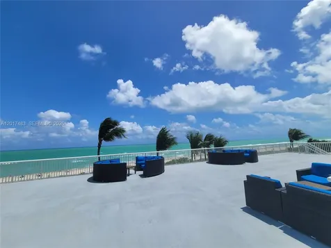 5401 Collins Avenue Miami Beach FL 33140