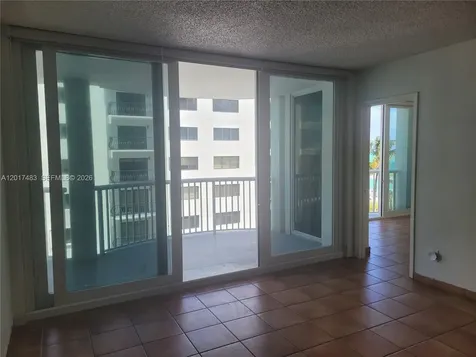 5401 Collins Avenue Miami Beach FL 33140