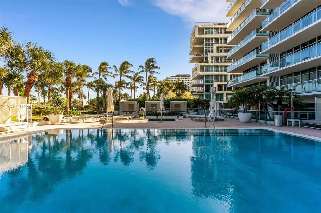 3737 Collins Avenue Miami Beach FL 33140