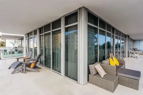 3737 Collins Avenue Miami Beach FL 33140
