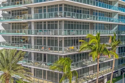 3737 Collins Avenue Miami Beach FL 33140