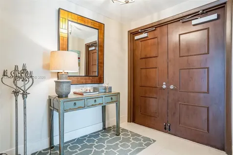 3737 Collins Avenue Miami Beach FL 33140