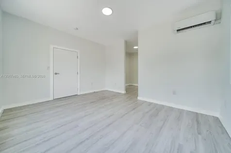 2352 SW 5th Street Miami FL 33135