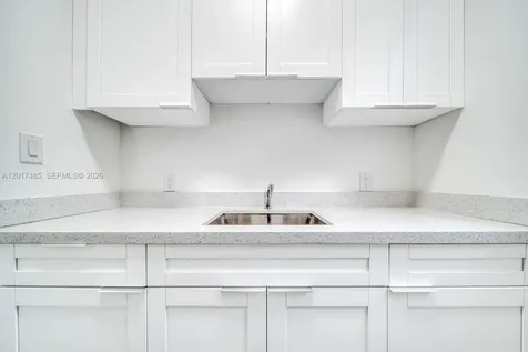 2352 SW 5th Street Miami FL 33135