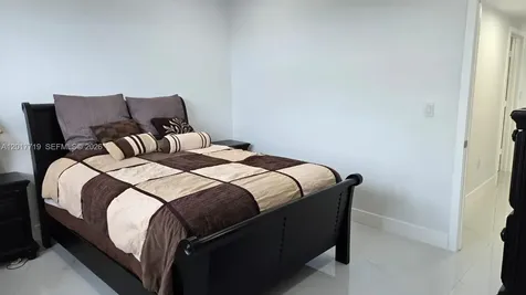 230 SW 117th Terrace Pembroke Pines FL 33025