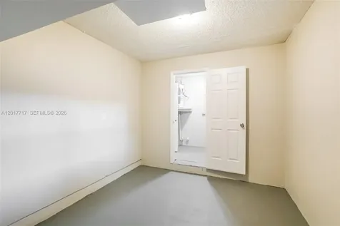 7820 SW 9th Street North Lauderdale FL 33068